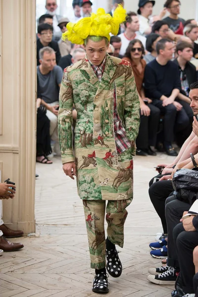 Look 1